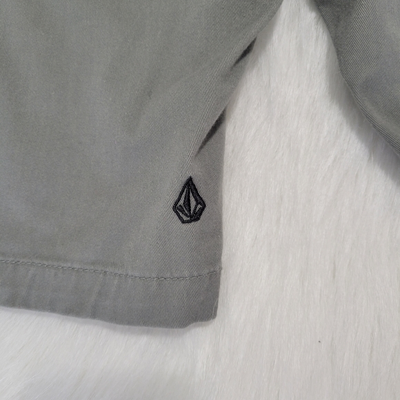 Volcom True To This Flat Front Gray Shorts 38 EUC Stretch - Picture 5 of 9